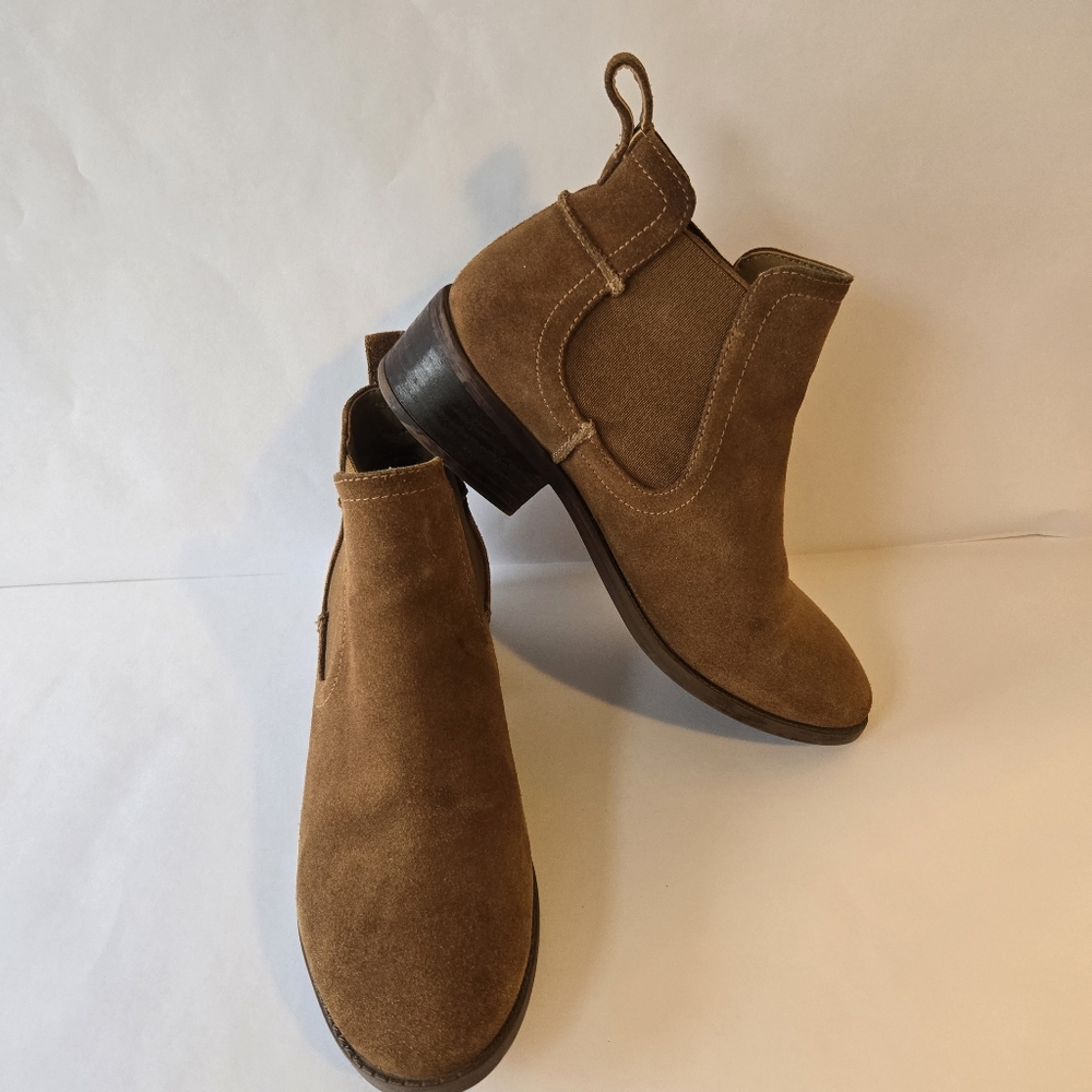 Women's Steve Madden Brown Suede Ankle Boots